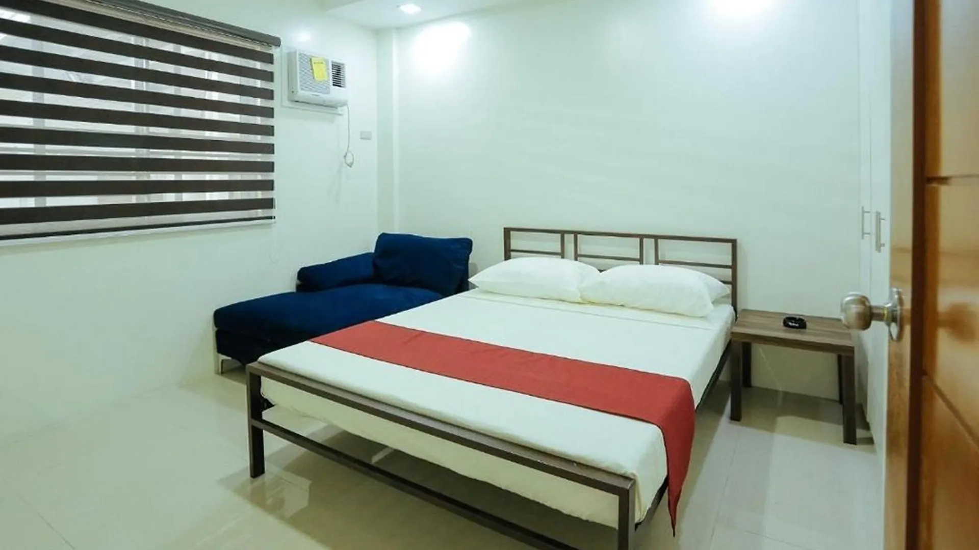 Ljenj Apartelle Near Clark Airport Mabalacat